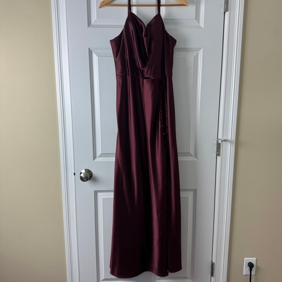 Revelry Billie Satin Maxi Dress Cabernet Burgundy Formal Gown Size 18 - Picture 4 of 6